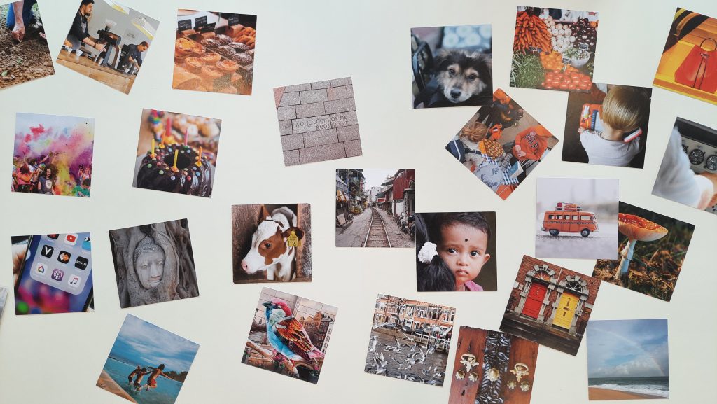 Foto van associatiekaarten met foto's